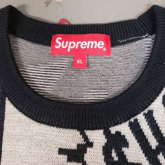 HP 🔥NWT SUPREME SZ XL CARTOON SWEATER STREETWEAR BLACK & WHITE - Picture 4 of 7